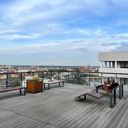 Family House By The River Odra -Panoramic Terrace - 3Room Apartment With 2 Separate Bedrooms And 2 Balconies By Wroapart-Pl- Perfect For Family & Business Stays Breslávia Exterior foto