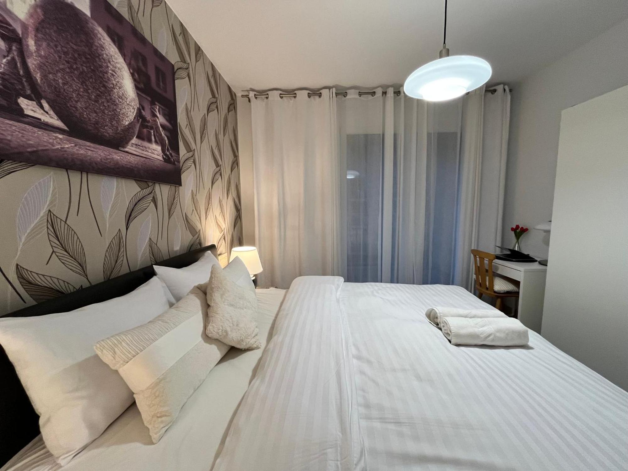 Family House By The River Odra -Panoramic Terrace - 3Room Apartment With 2 Separate Bedrooms And 2 Balconies By Wroapart-Pl- Perfect For Family & Business Stays Breslávia Exterior foto