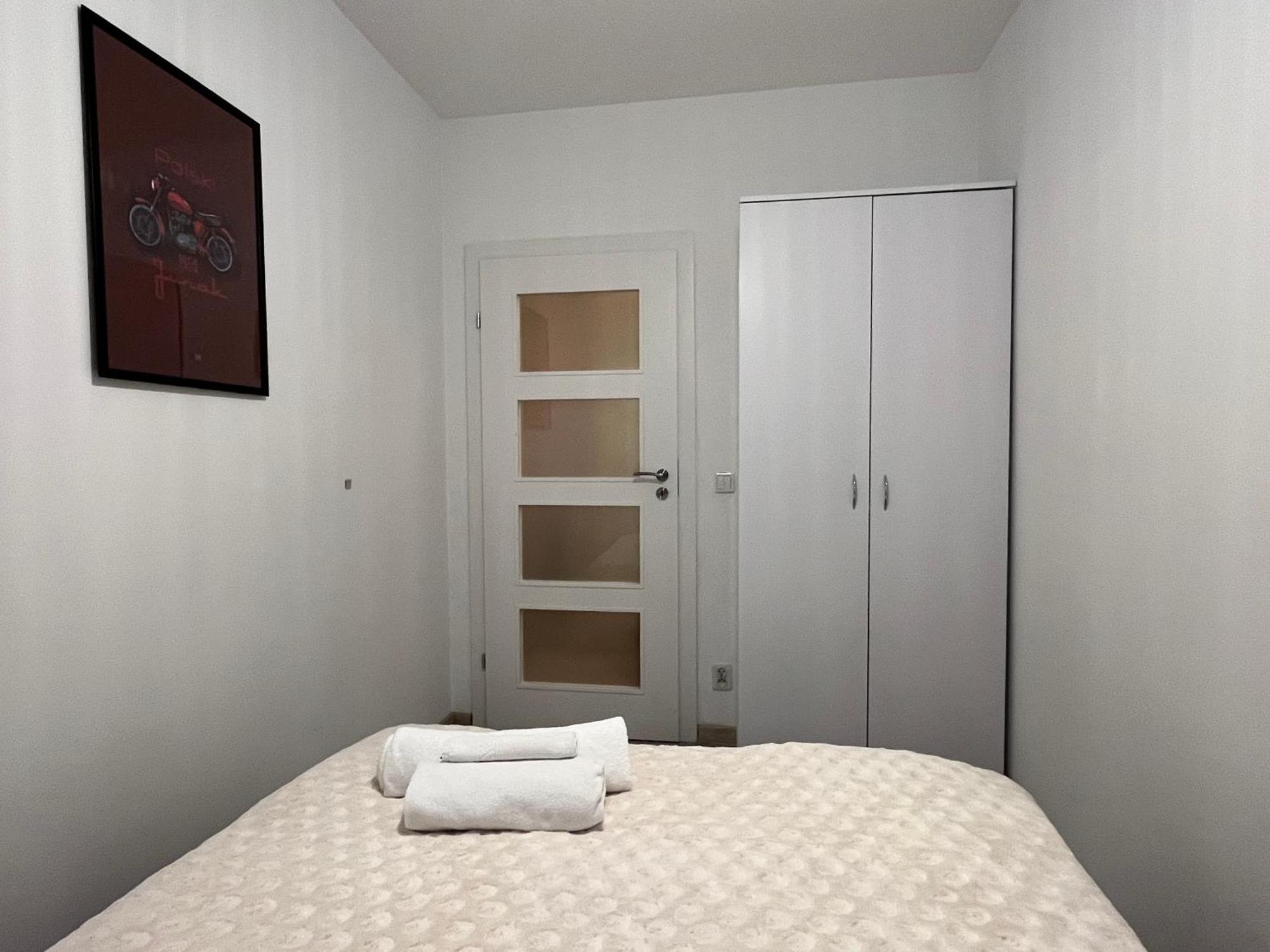 Family House By The River Odra -Panoramic Terrace - 3Room Apartment With 2 Separate Bedrooms And 2 Balconies By Wroapart-Pl- Perfect For Family & Business Stays Breslávia Exterior foto