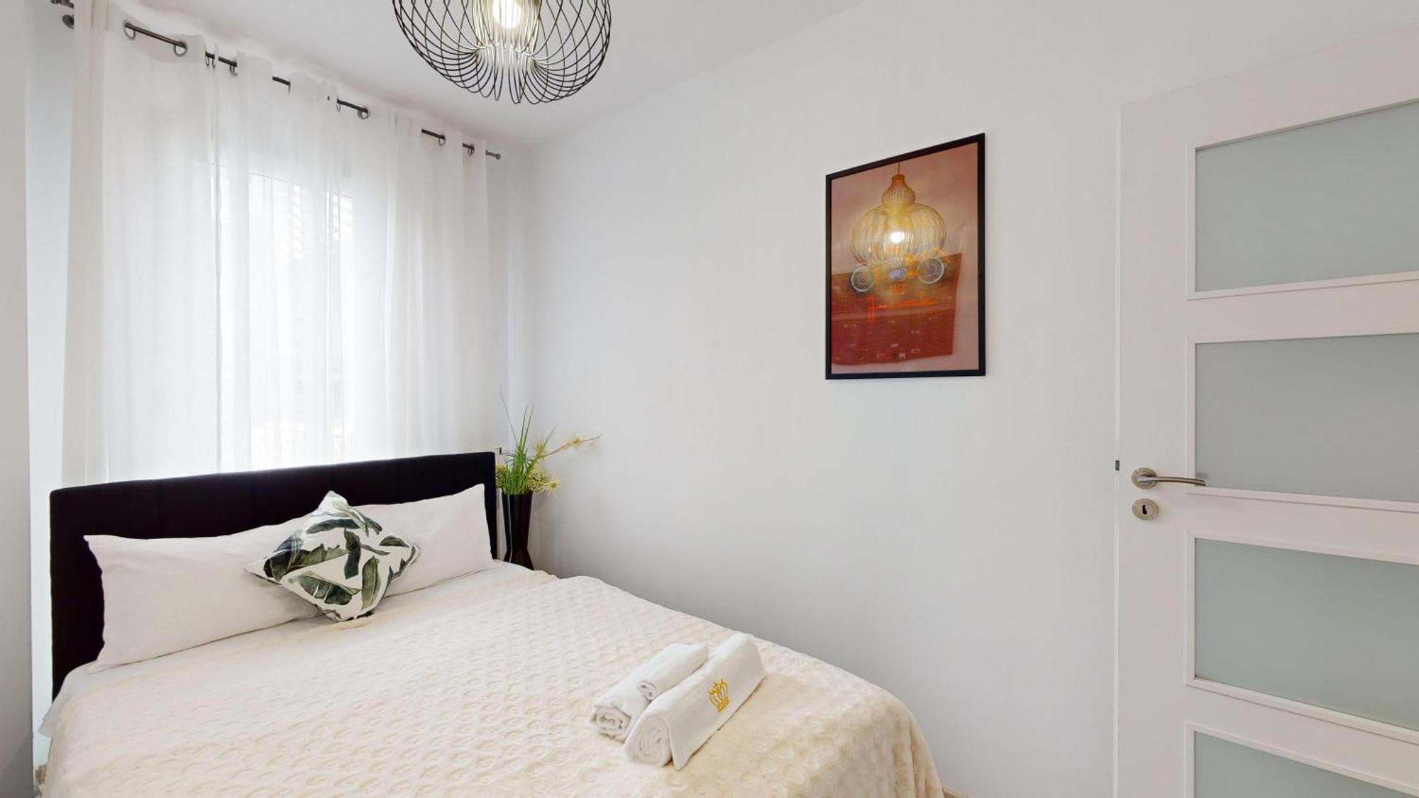 Family House By The River Odra -Panoramic Terrace - 3Room Apartment With 2 Separate Bedrooms And 2 Balconies By Wroapart-Pl- Perfect For Family & Business Stays Breslávia Exterior foto