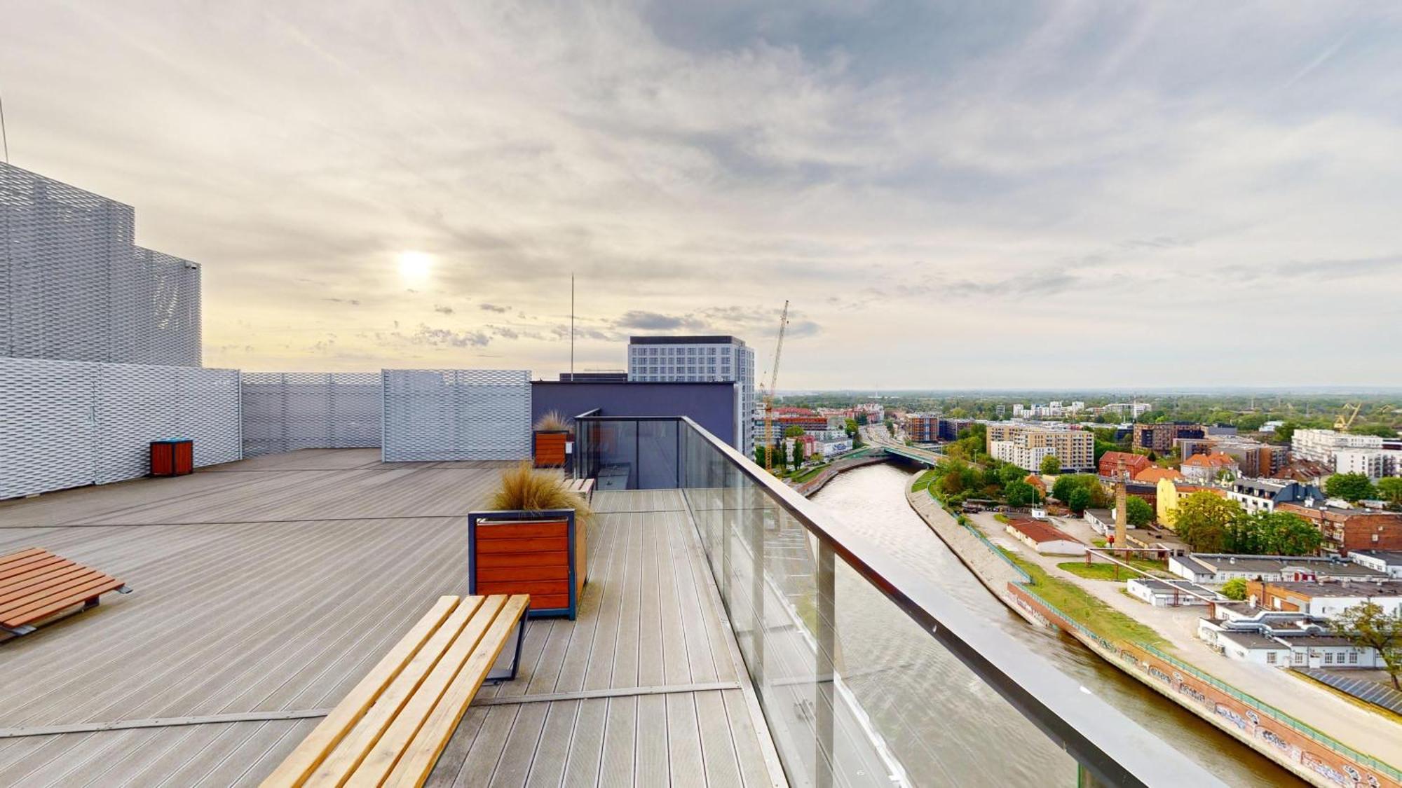Family House By The River Odra -Panoramic Terrace - 3Room Apartment With 2 Separate Bedrooms And 2 Balconies By Wroapart-Pl- Perfect For Family & Business Stays Breslávia Exterior foto